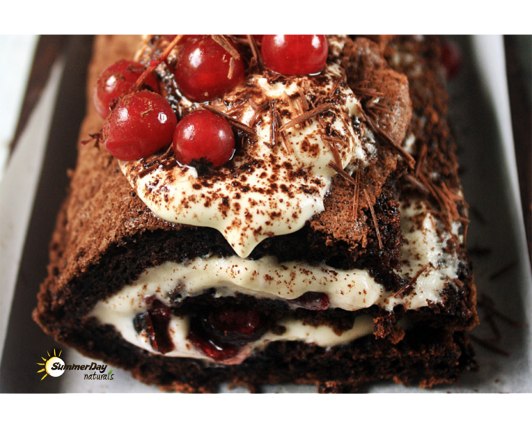 Chocolate Cranberry Meringue Roulade